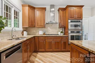 7006 Darnley Pl, Charlotte, NC 28226 - Photo 15