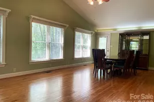 308 Brentwood Cir, Morganton, NC 28655 - Photo 17