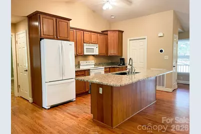 308 Brentwood Circle, Morganton, NC 28655 - Photo 15