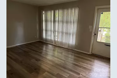 749 Edgerton Drive, Charlotte, NC 28269 - Photo 7