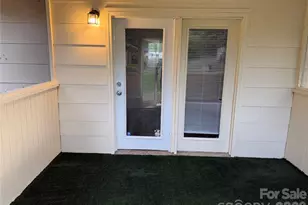 749 Edgerton Dr, Charlotte, NC 28269 - Photo 15