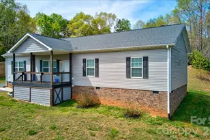 192 Apple Valley Ln, Statesville, NC 28677 - Photo 5