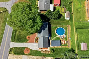 2315 29th Ave Dr NE, Hickory, NC 28601 - Photo 35