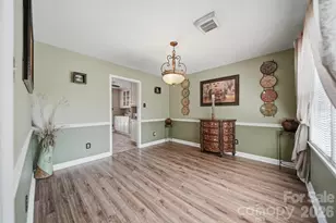 2315 29th Ave Dr NE, Hickory, NC 28601 - Photo 7