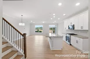 450 Blythe Townhome Ln, Waxhaw, NC 28173 - Photo 5