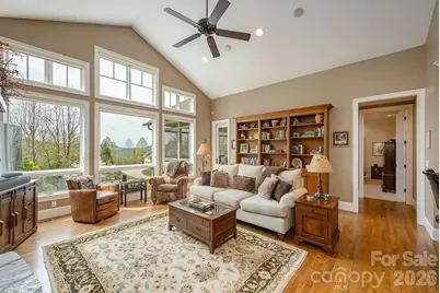 315 Crossvine Trail, Hendersonville, NC 28739 - Photo 9