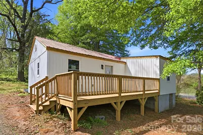 1601 Sigmon Street, Lincolnton, NC 28092 - Photo 1