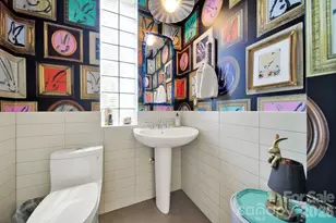 1930 Scott Ave, Charlotte, NC 28203 - Photo 9
