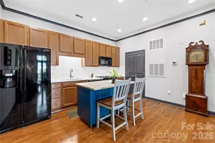 480 New Bern Station Ct, Charlotte, NC 28209 - Photo 9