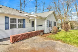 214 Lone Laurel Trail, Hendersonville, NC 28792 - Photo 3