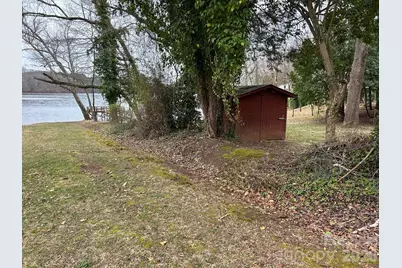 4237 Laurel Hill Road, Claremont, NC 28610 - Photo 19