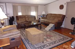 492 Mt Shepherd Rd, Asheboro, NC 27205 - Photo 11