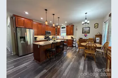 196 8th Avenue, New London, NC 28127 - Photo 7