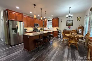 196 8th Ave, New London, NC 28127 - Photo 7