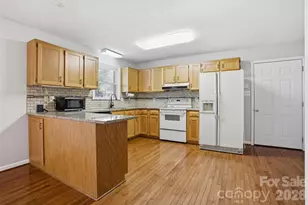 112 Mobeal Ln, Statesville, NC 28625 - Photo 9