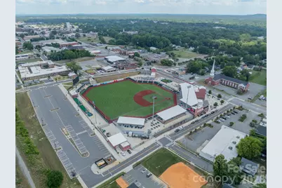 1002 W 2nd Avenue, Gastonia, NC 28052 - Photo 23