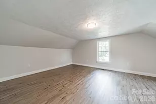 1002 W 2nd Ave, Gastonia, NC 28052 - Photo 17