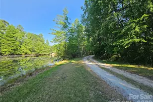 1429 Cierra Ln, Richburg, SC 29729 - Photo 3