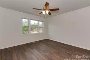 349 Wakefield Dr, Charlotte, NC 28209 - Photo 11