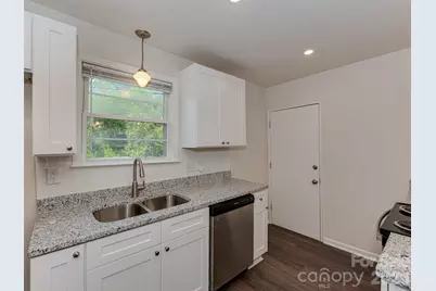 349 Wakefield Drive #A, Charlotte, NC 28209 - Photo 15