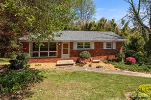 32 Hillendale Rd, Asheville, NC 28805 - Photo 3