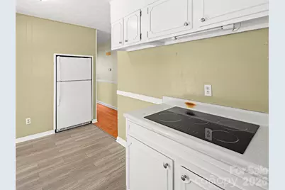 32 Hillendale Road, Asheville, NC 28805 - Photo 13