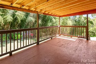 32 Hillendale Rd, Asheville, NC 28805 - Photo 15