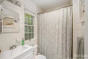 403 Cherokee Rd, Asheville, NC 28804 - Photo 23