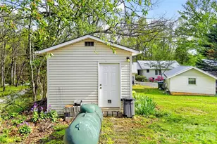 11 Dix Creek #2 Rd, Leicester, NC 28748 - Photo 25