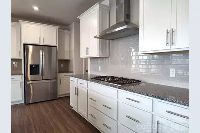 8823 Arrington Hall Drive, Charlotte, NC 28215 - Photo 3