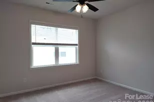 8823 Arrington Hall Dr, Charlotte, NC 28215 - Photo 25