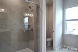 8823 Arrington Hall Dr, Charlotte, NC 28215 - Photo 21