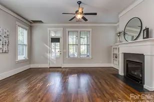 1427 Tippah Park Ct, Charlotte, NC 28205 - Photo 13