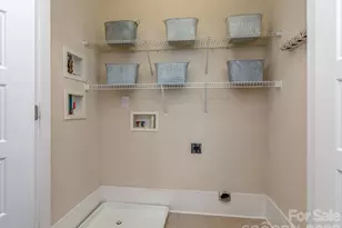 1427 Tippah Park Ct, Charlotte, NC 28205 - Photo 25