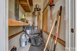 1427 Tippah Park Ct, Charlotte, NC 28205 - Photo 29