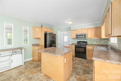 7 Crestview Court, Arden, NC 28704 - Photo 5