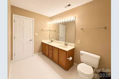 603 29th Avenue NE #213, Hickory, NC 28601 - Photo 15