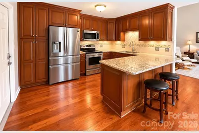 603 29th Avenue NE #213, Hickory, NC 28601 - Photo 5