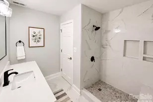 603 29th Ave NE, Hickory, NC 28601 - Photo 13