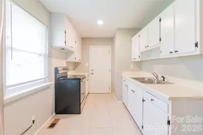 2019 Holly Street, Charlotte, NC 28216 - Photo 3