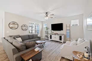 2726 Monument Pt Cir, Fort Mill, SC 29715 - Photo 9