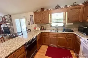 3558 Playmore Beach Rd, Lenoir, NC 28645 - Photo 19