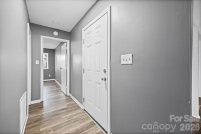 9119 Spyglass Place #9119D, Charlotte, NC 28214 - Photo 3