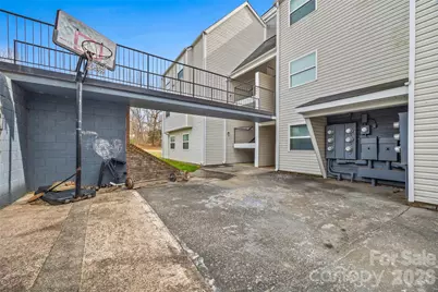 9119 Spyglass Place #9119D, Charlotte, NC 28214 - Photo 23