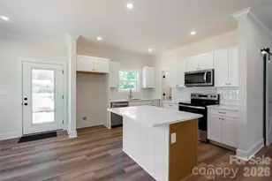 7426 Hambright Rd, Huntersville, NC 28078 - Photo 3