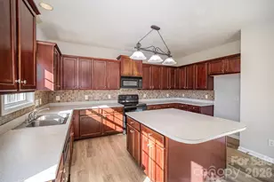 5805 Lindley Crescent Dr, Indian Trail, NC 28079 - Photo 17