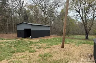 1975 3 Forks Church Rd, Taylorsville, NC 28681 - Photo 5