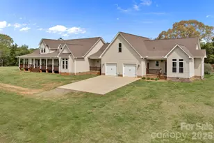 255 Woodlea Ct, Mooresville, NC 28115 - Photo 3