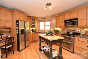 604 Croft View Dr, Bakersville, NC 28705 - Photo 21