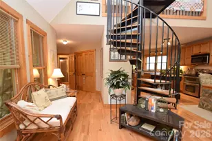 604 Croft View Dr, Bakersville, NC 28705 - Photo 37